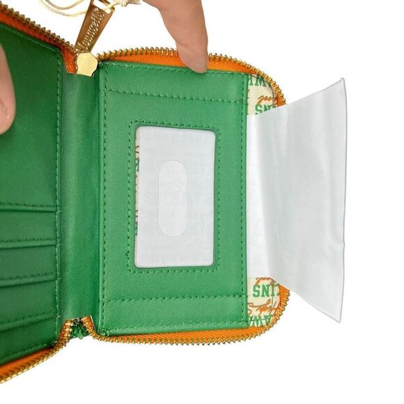 NEW Loungefly Netflix Stranger Things Hawkins High Zip-Around Wallet - Picture 9 of 9